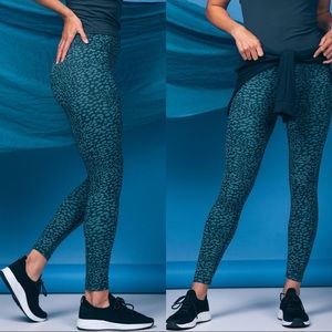 NWT DYI HIGH RISE EDGE 7/8 TIGHT TWILIGHT SPOTS